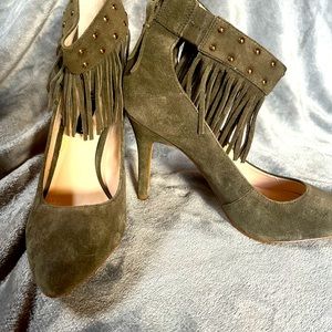 Gorgeous Nine West heels, New Size 7M